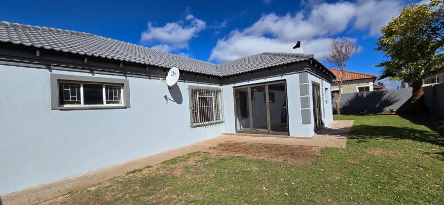 2 Bedroom Property for Sale in Flamwood North West